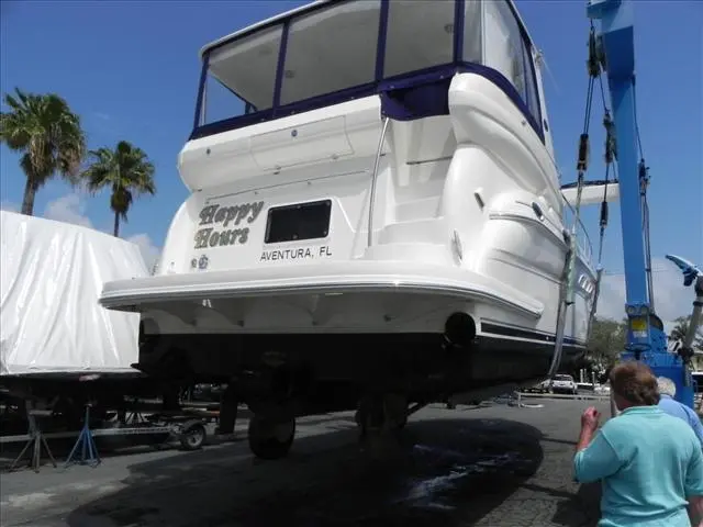 2005 Sea Ray 480 motor yacht