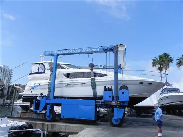 2005 Sea Ray 480 motor yacht