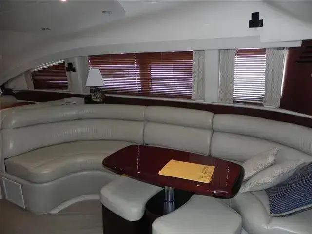 Sea Ray 480 Motor Yacht