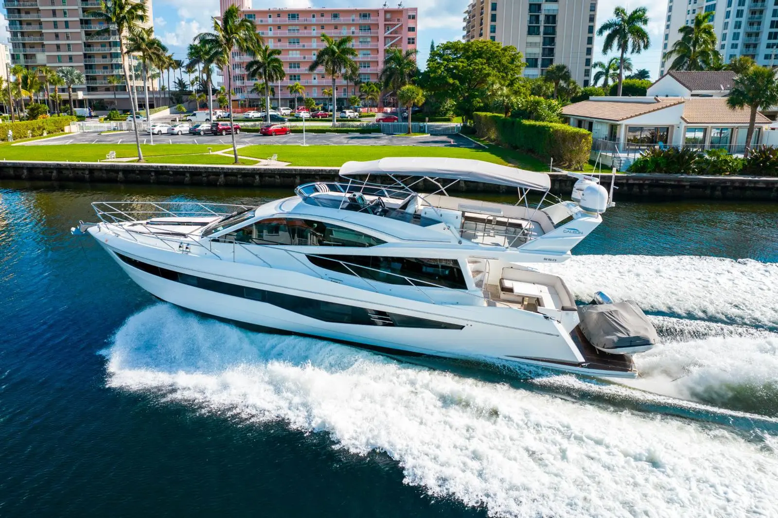 2018 Galeon 550 fly