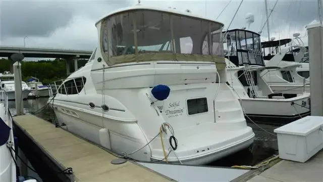 2004 Sea Ray 390 motor yacht