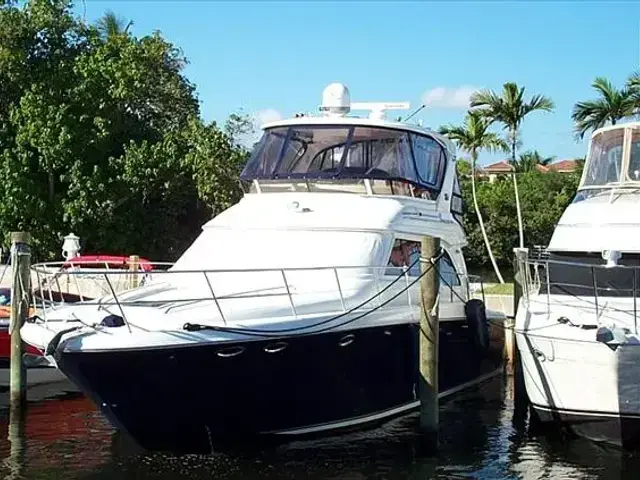 Sea Ray 480 Sedan Bridge