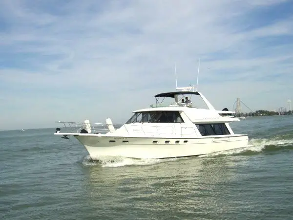 1999 Bayliner 4788 pilothouse my