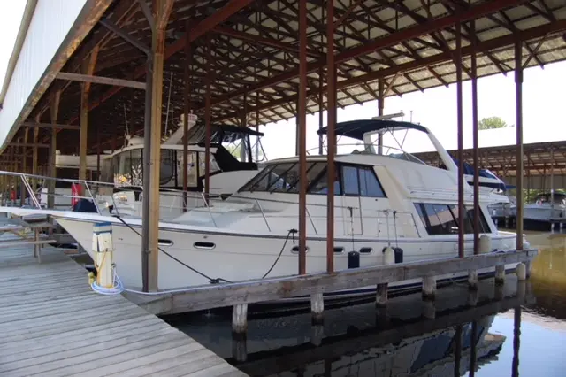 1999 Bayliner 4788 pilothouse my