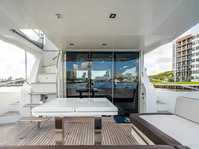 Galeon 550 Fly