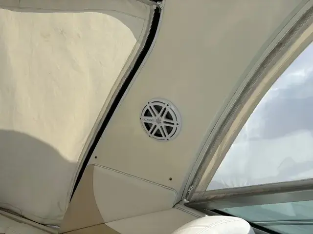 Sea Ray 350 Sundancer