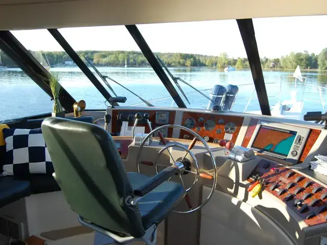 Bayliner 4788 Pilothouse