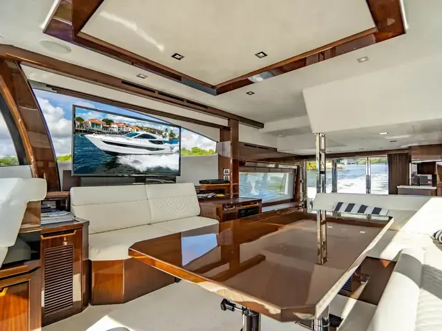 Galeon 550 Fly