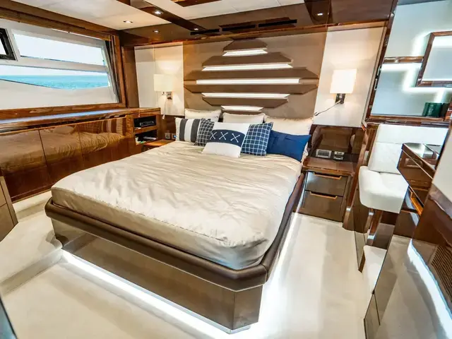 Galeon 550 Fly