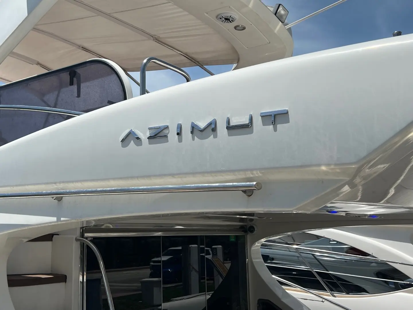 2005 Azimut 50 flybridge