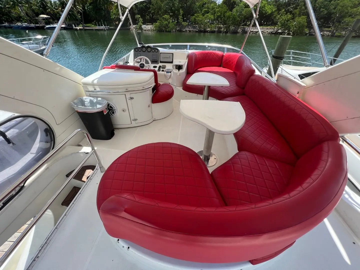 2005 Azimut 50 flybridge