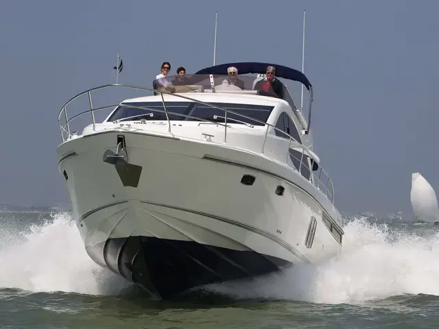 Fairline Phantom 48