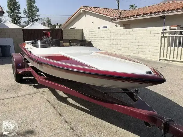 Eliminator Boats 19