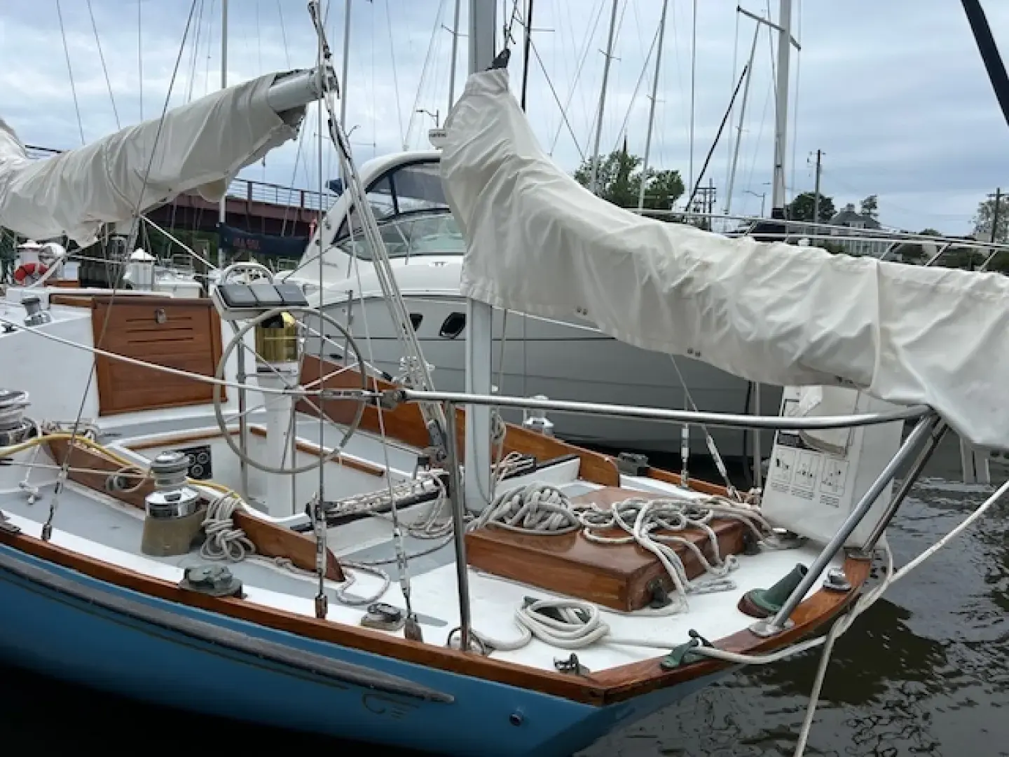 1965 Hinckley pilot yawl 35