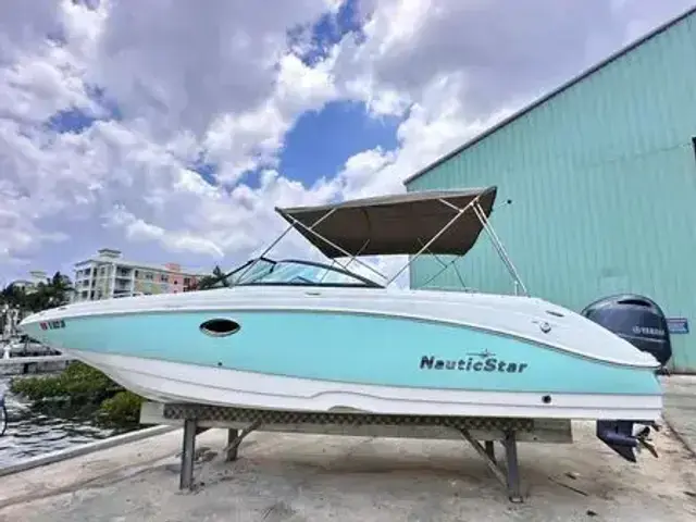 NauticStar Boats 243 DC