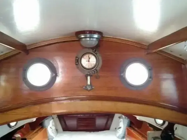 Herreshoff Custom Double End Launch