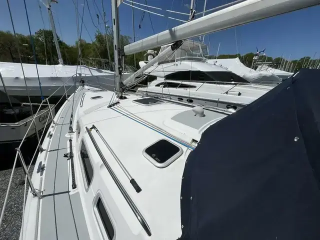 Hunter 44 Ac