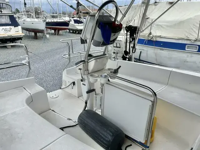 Hunter 44 Ac