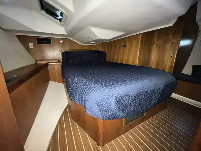 Hunter 44 Ac