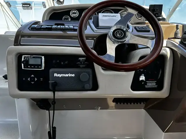 Crownline 330 SY