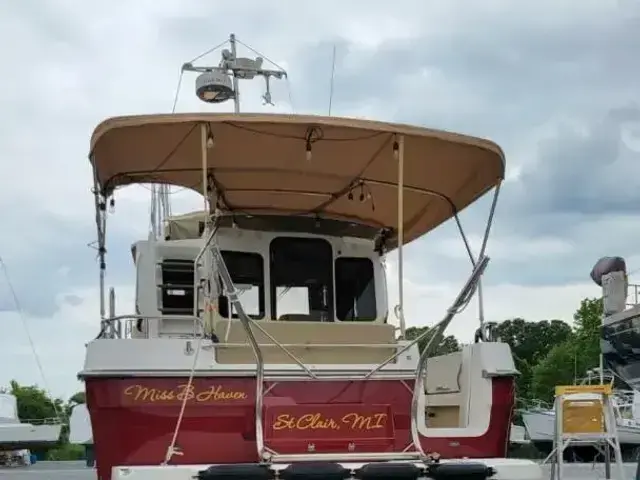 Ranger Tugs R-31CB