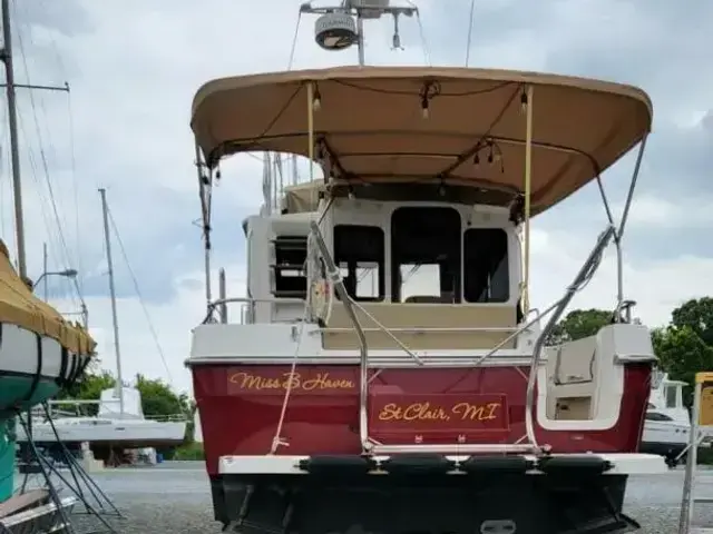 Ranger Tugs R-31CB