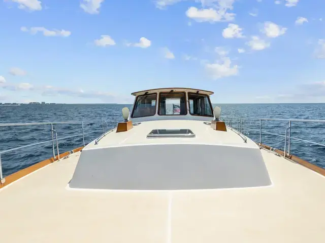 Grand Banks 54'