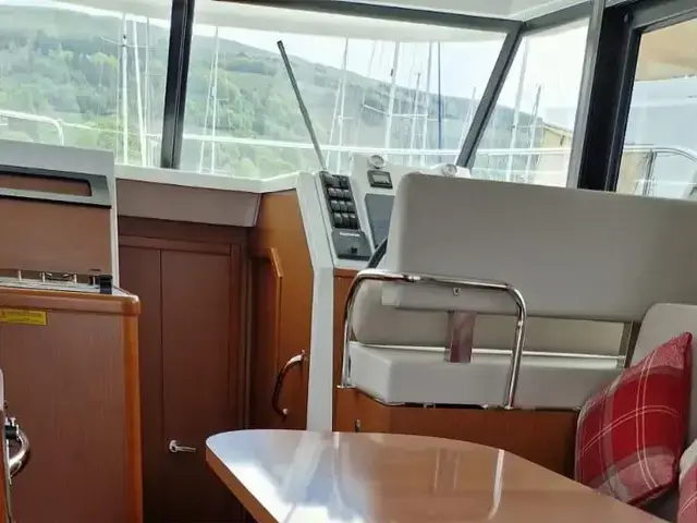 Beneteau Swift Trawler 30