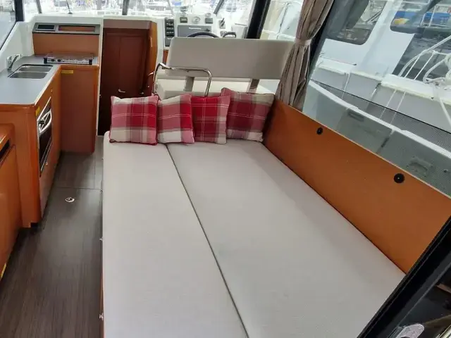 Beneteau Swift Trawler 30