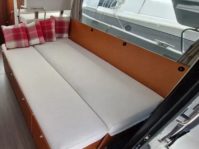 Beneteau Swift Trawler 30