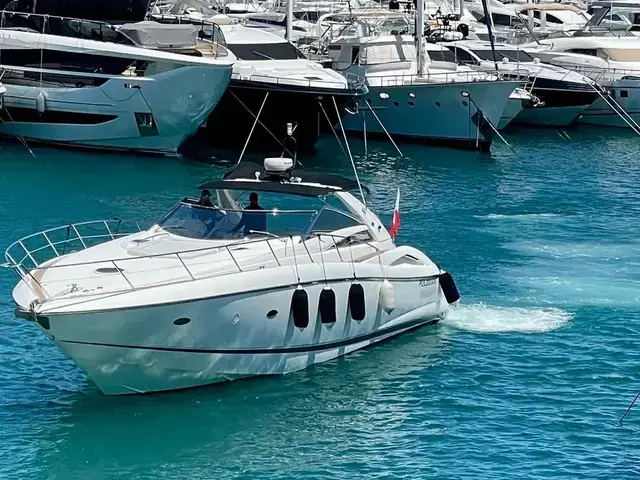 Sunseeker Predator 55