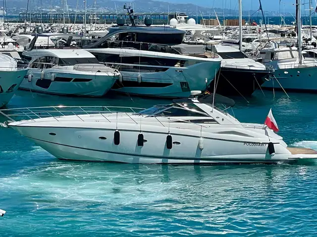 Sunseeker Predator 55