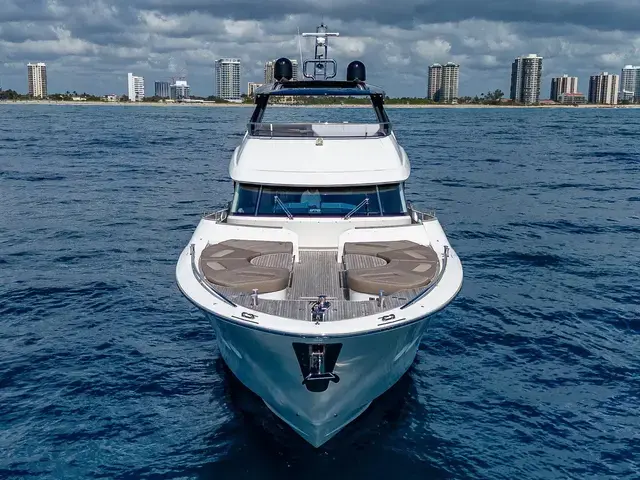 Monte Carlo MCY 80 Flybridge