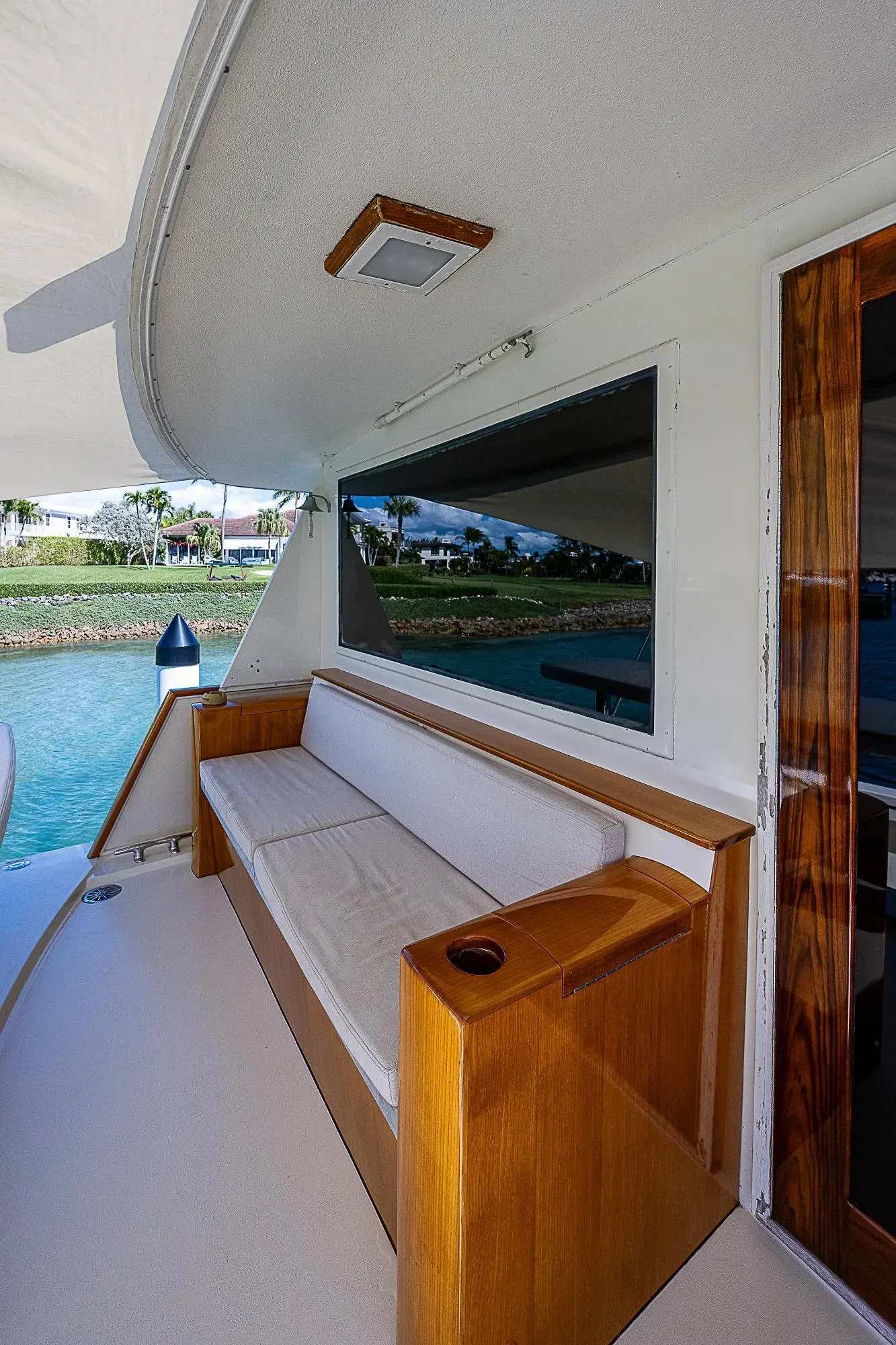 1986 Hatteras 72 motor yacht