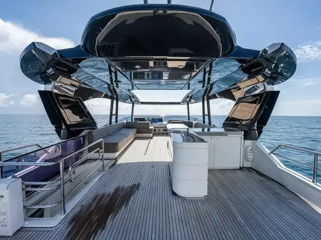 Monte Carlo MCY 80 Flybridge