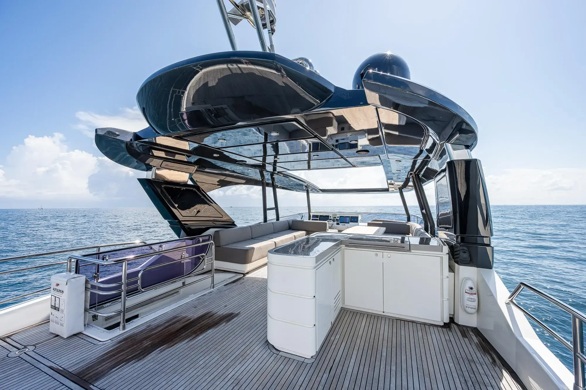 2017 Monte Carlo mcy 80 flybridge