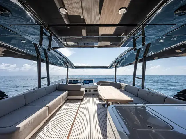 Monte Carlo MCY 80 Flybridge