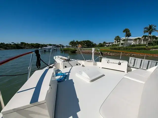 Hatteras 72 Cockpit Motoryacht