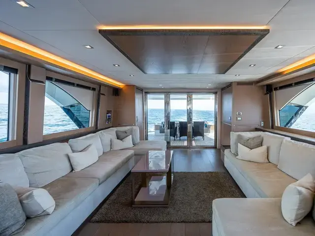 Monte Carlo MCY 80 Flybridge