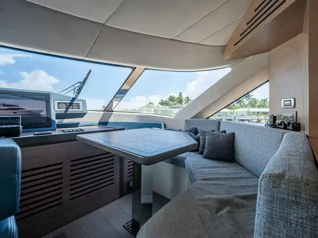 Monte Carlo MCY 80 Flybridge