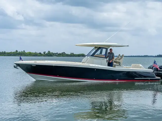 Chris-Craft Catalina 30