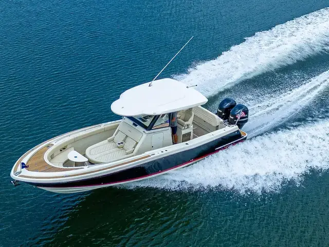 Chris-Craft Catalina 30