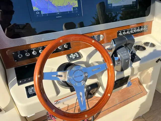 Chris Craft Catalina 30