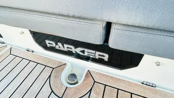 2022 Parker 630 bow rider