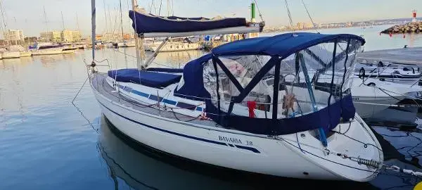 2004 Bavaria 38 cruiser