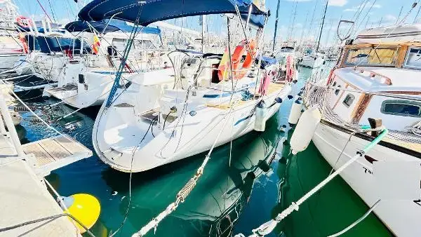 2004 Bavaria 38 cruiser