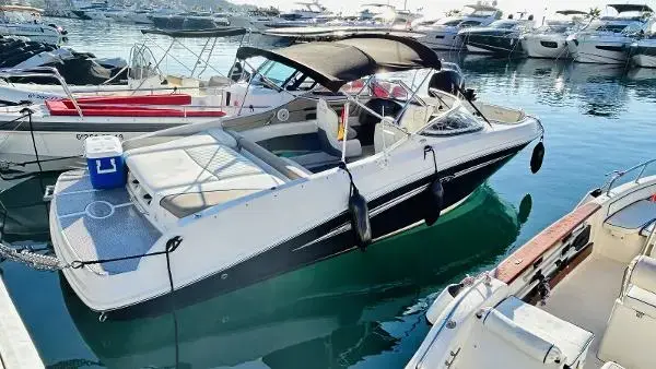 2006 Sea Ray 230 select