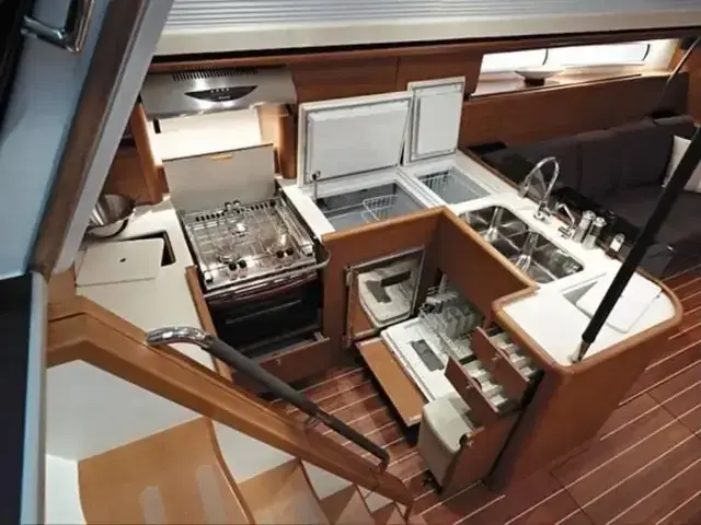 Jeanneau Sun Odyssey 57