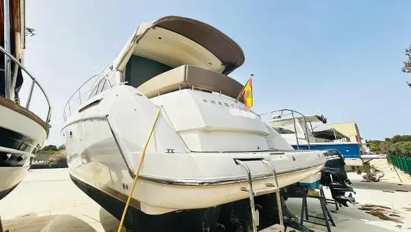 2012 Prestige 390s