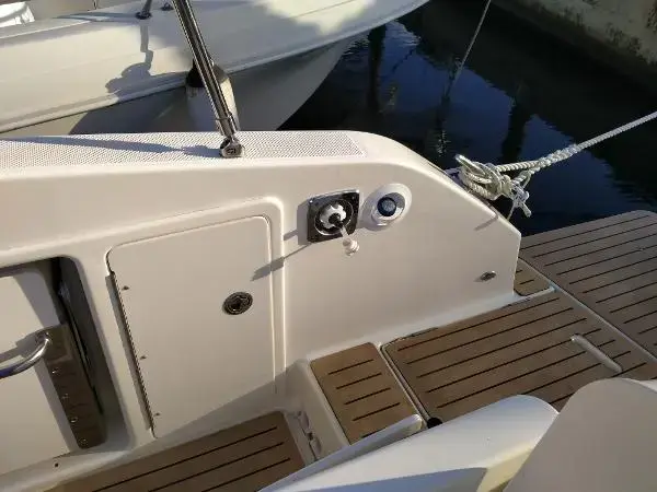 2022 Quicksilver 875 sundeck